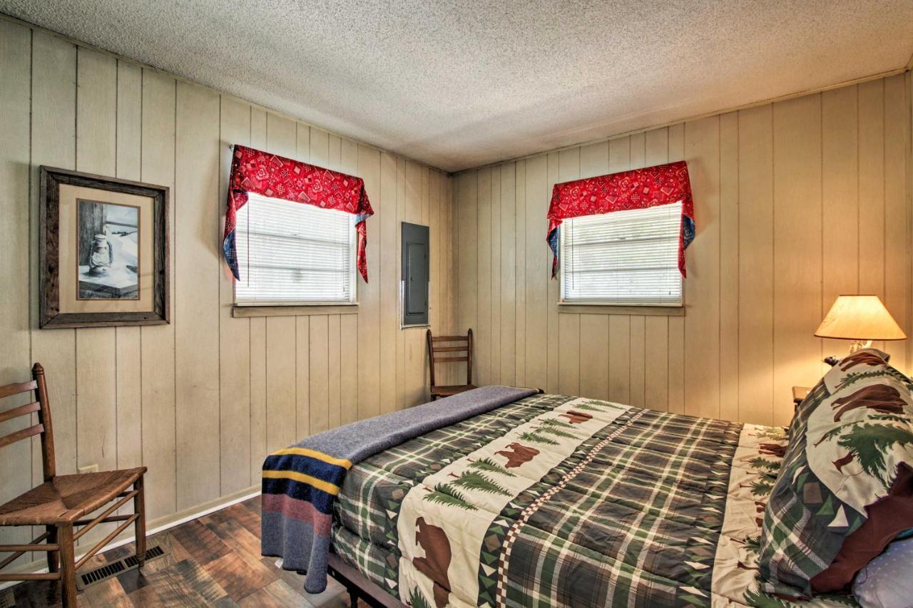 Quiet Cabin With Mountain Views About 3 Mi To ガトリンバーグ エクステリア 写真